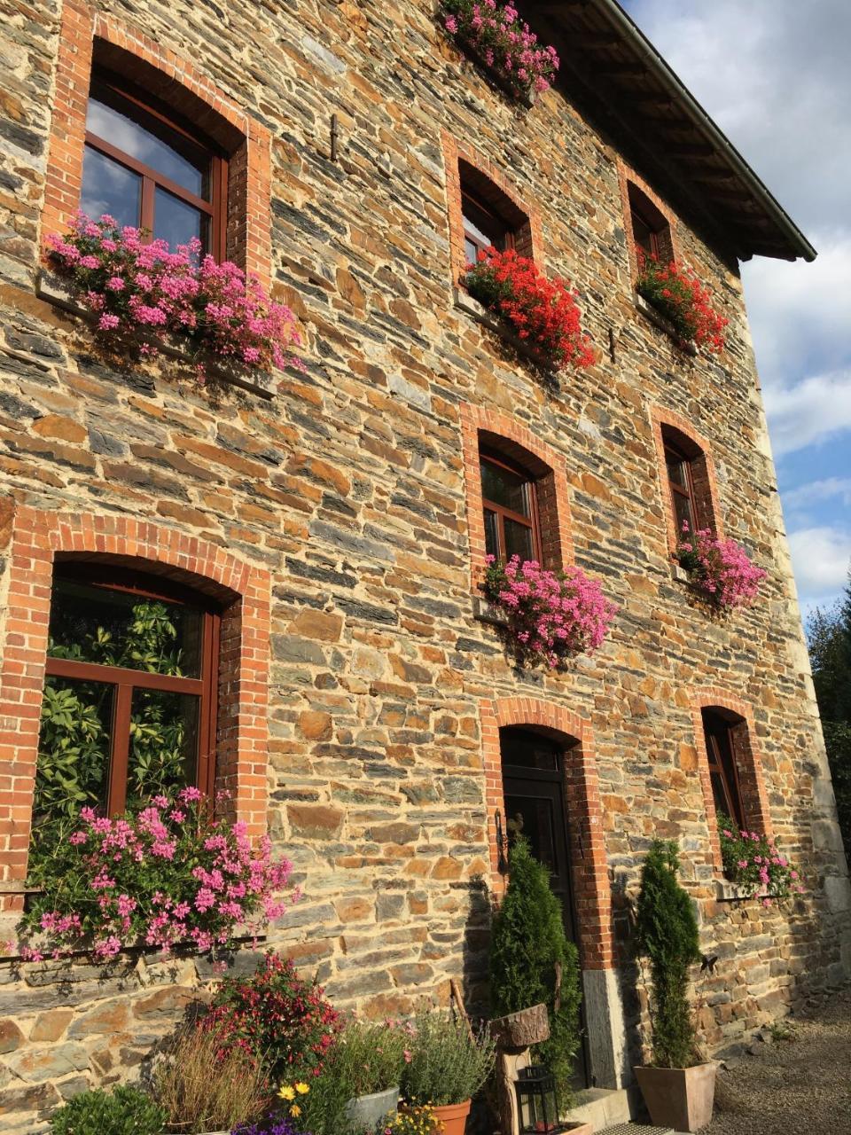 Bed & Breakfast Schlommefurth Bed and Breakfast St. Vith Exteriör bild