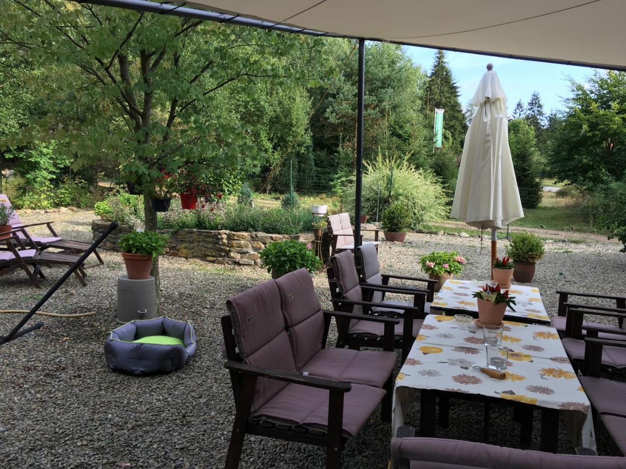 Bed & Breakfast Schlommefurth Bed and Breakfast St. Vith Exteriör bild